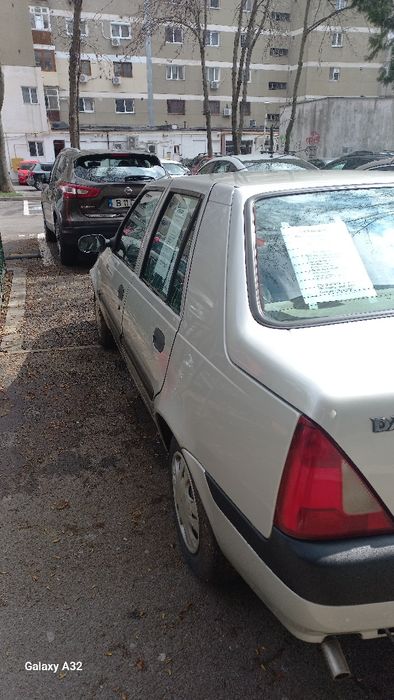 Vind dacia solenza