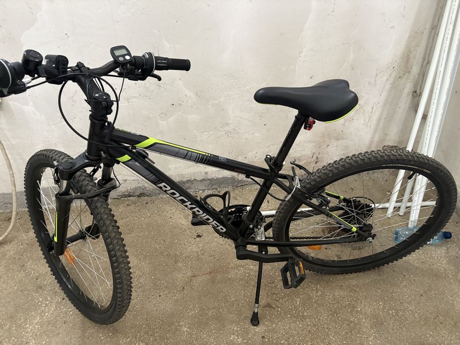 Vând Bicicletă Mountain Bike Rockrider ST 500
