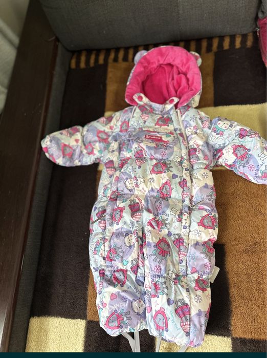 Продам комбенизон зимний для девочки PREMONT