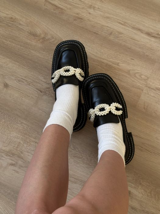 Лоферы Charles & Keith