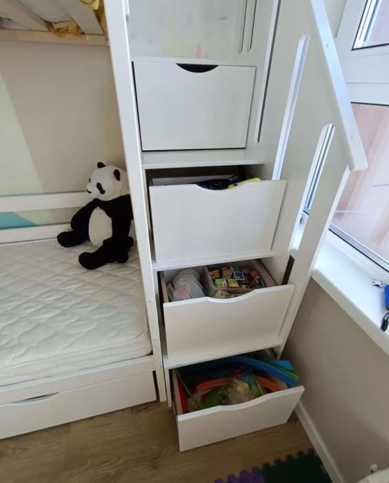 Двуярусная кровать детская