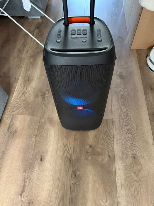 Vand JBL Party Boxa 310