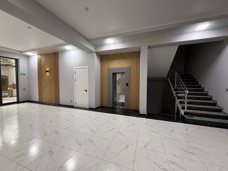 Аренда офис
Яккасарай туйхана 1.400 м2