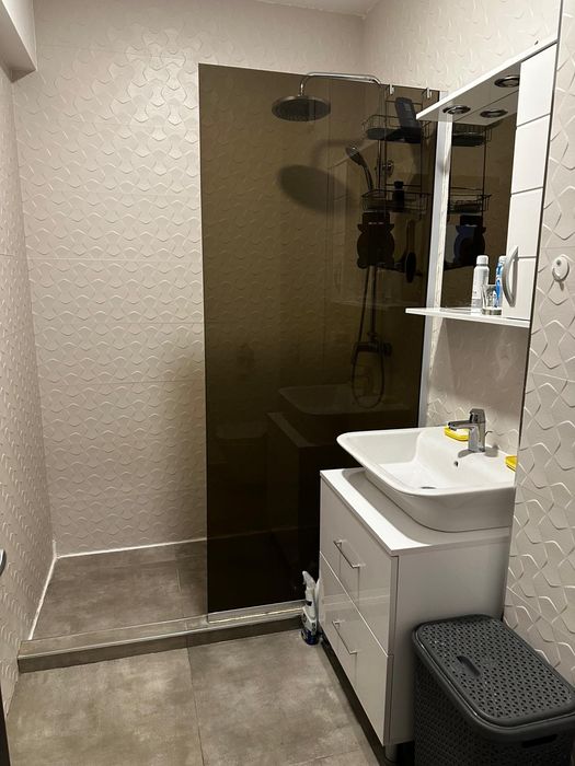 Vand apartament.
