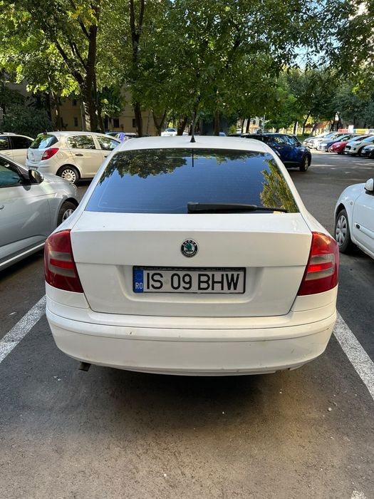 Vand Skoda Octavia 1.6 benzina 2011