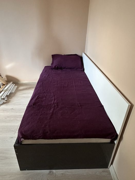 Единично легло + матрак + ракла + въглавница