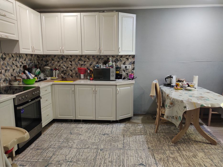 Продаётся четырёхкомнатный дом