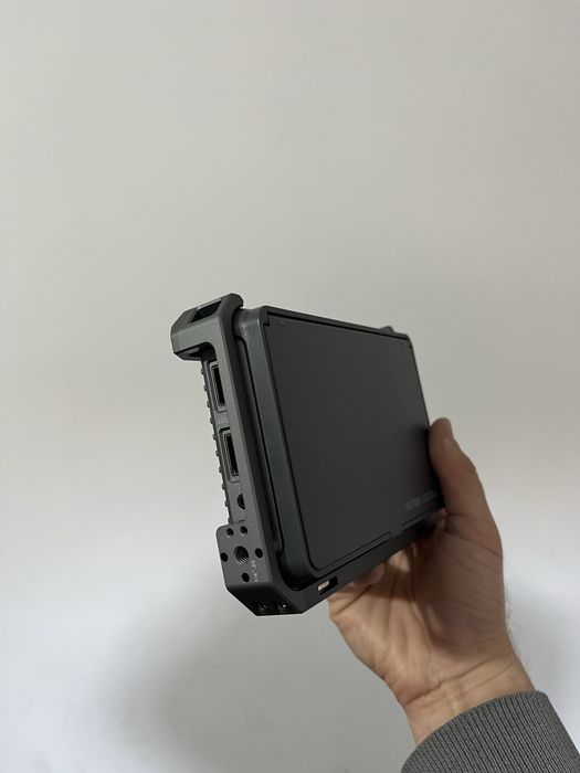 Viltrox DC-X2 6 Dyumli pro monitor…