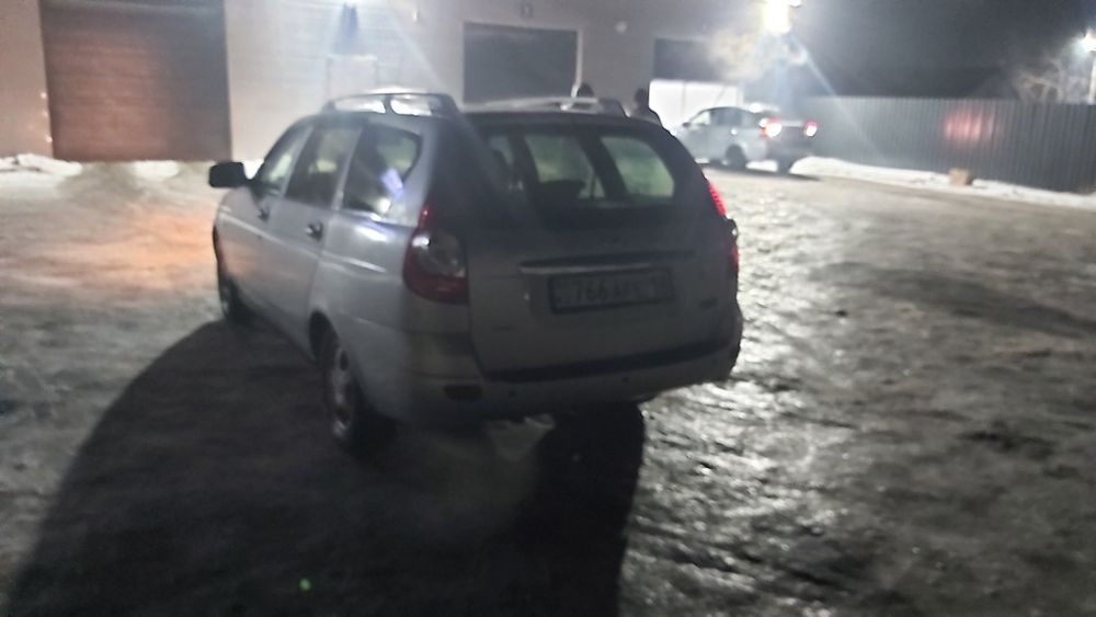 Продам приору универсал