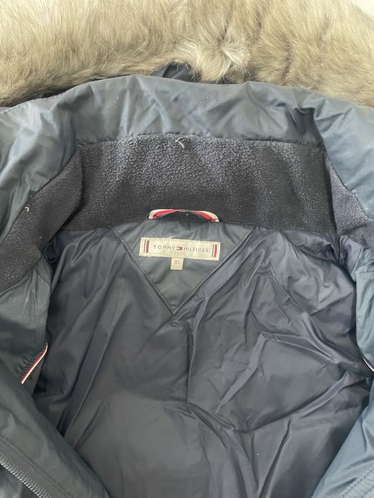 Пуховик Tommy Hilfiger на девочку XS