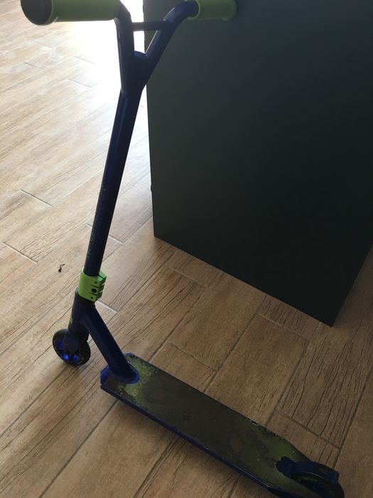 Синя Тротинетка byox