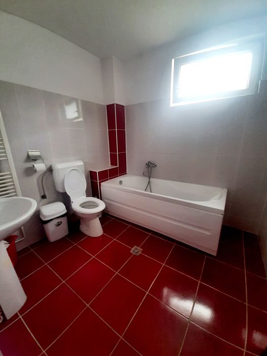 Inchiriez camera, in vila,  pentru studenti si elevi, zona Campus Universitar -Tomis Nord