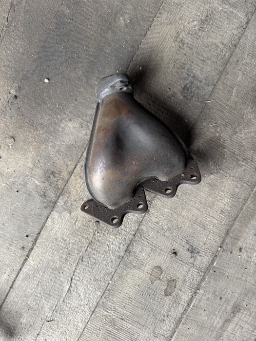 Продам запчасти на 111 двигатель.