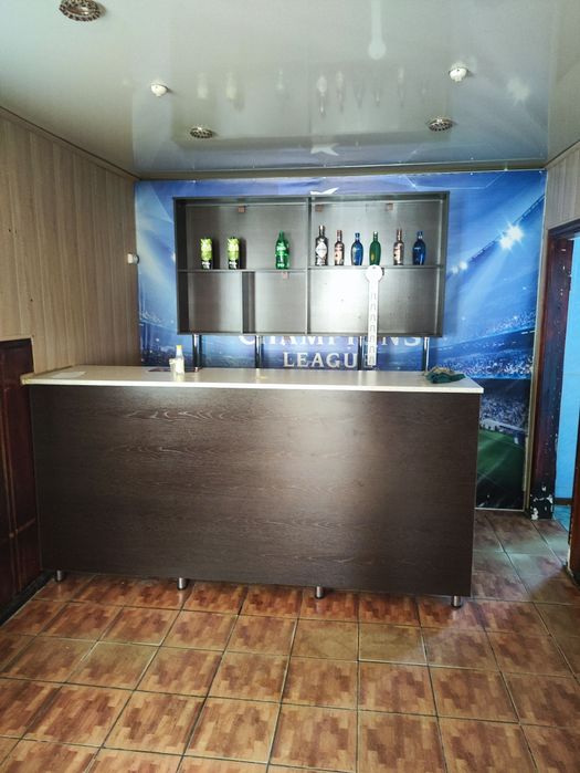 Продам коммерческое помещение в центре.