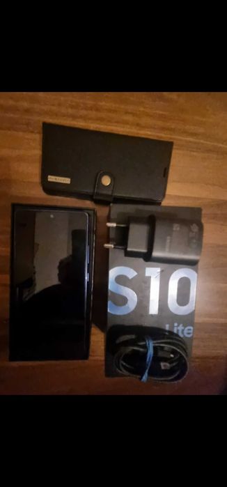 Samsung s10 lite телефон