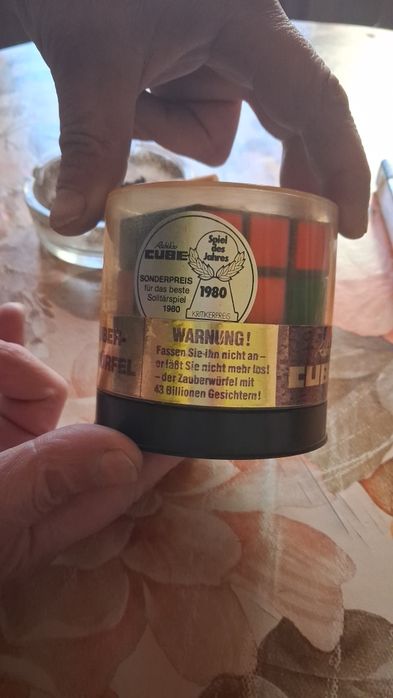 Оригинално кубче рубик