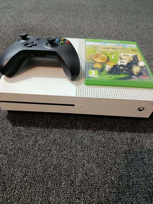Ps 4 maneta , Xbox oan s manete si josticuri