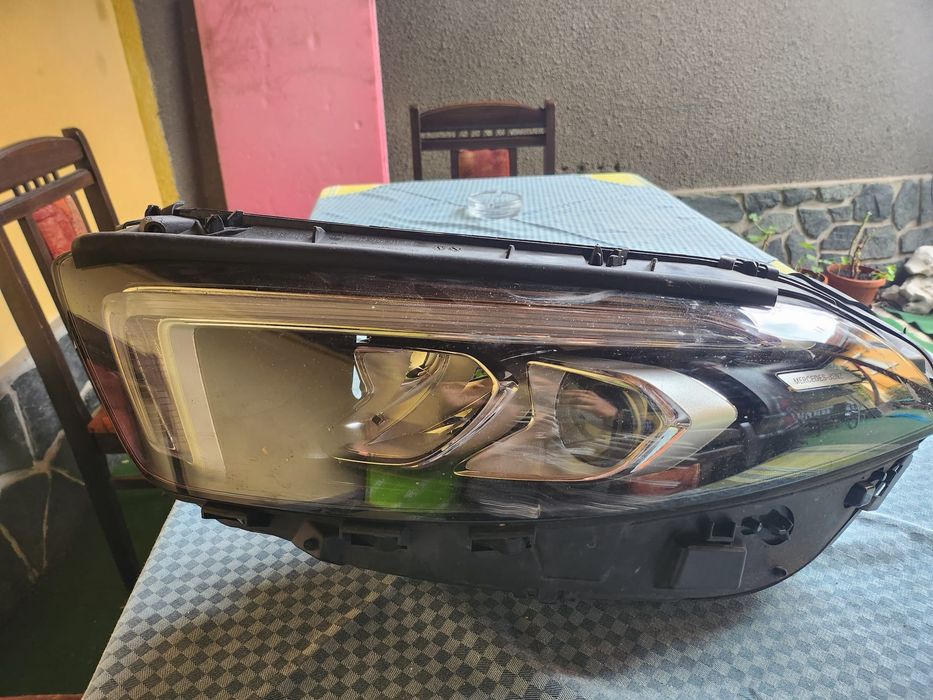 Оригинален ляв фар за Mercedes A класа W177