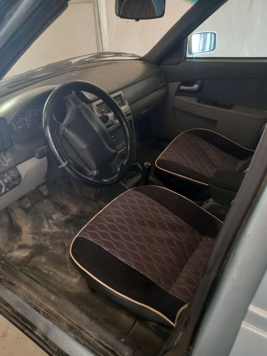 Lada Priora sotiladi sostayanisi nastroenesi yaxshi moshincha