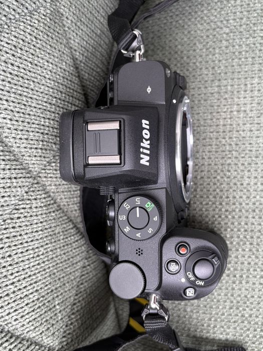 Nikon Z5 + Nikon NIKKOR Z 24-200mm f/4-6.3 VR