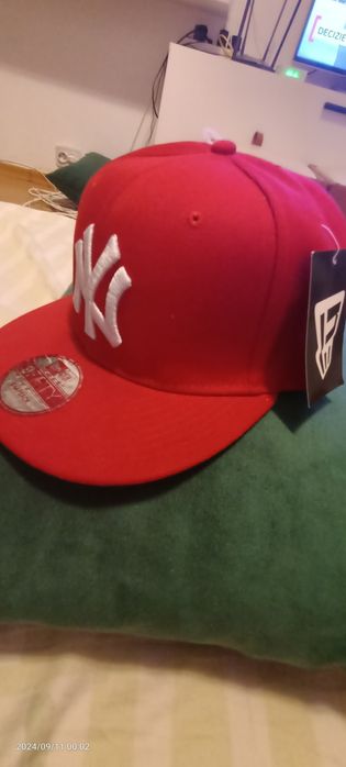 Sapca New Era rosie