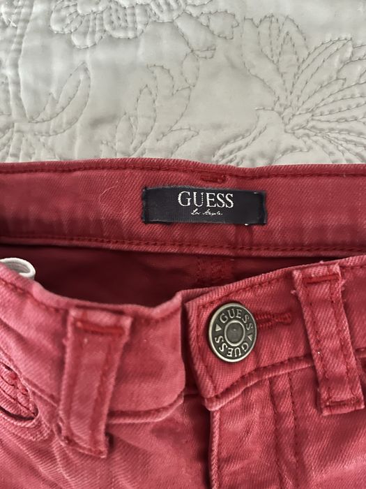 Малко хубави дрешки за момиченце