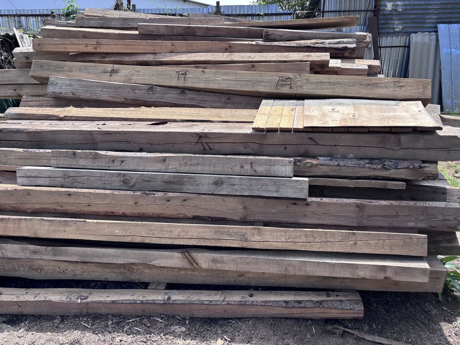 Деревянный брус