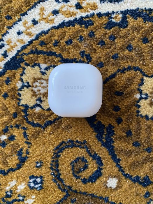 Продам наушники беспроводные