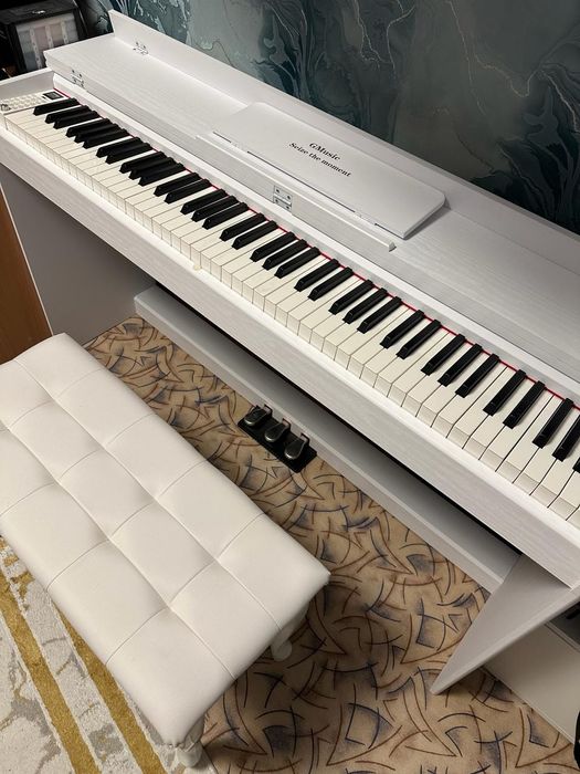 Продам цифровое пианино