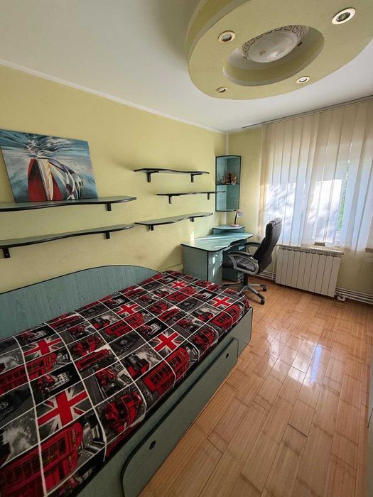 Vând apartament 3camere