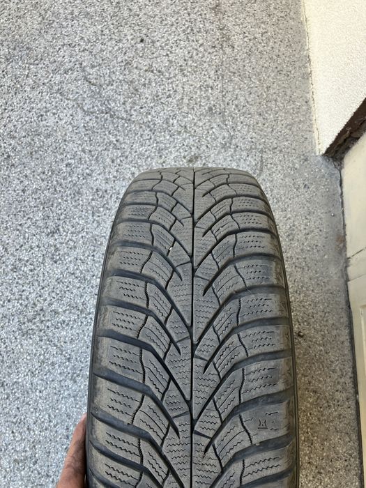 Комплект зимни гуми+джанти за мерцедес