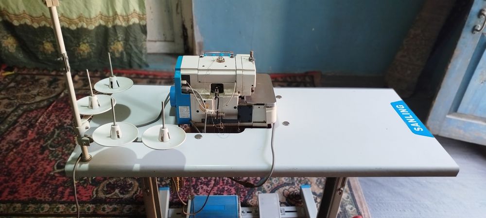 Averlo tikuv moshinasi sotiladi