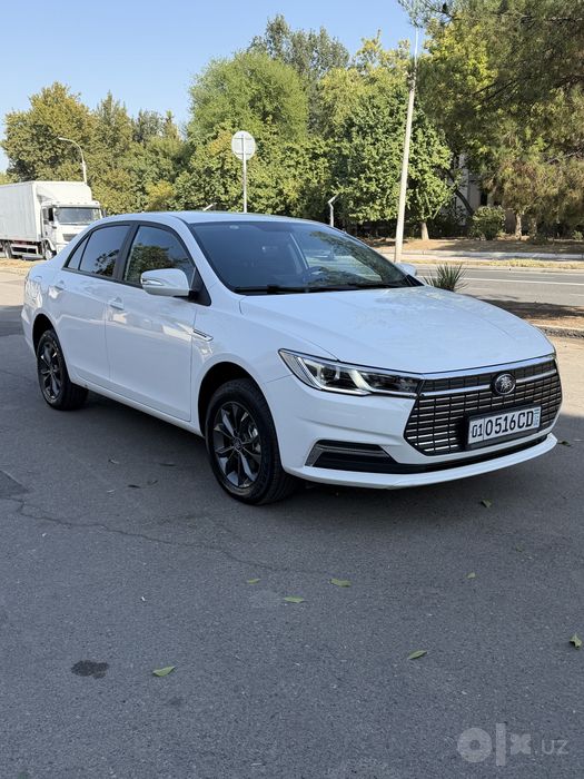 Arenda/Nasiya Savdoga BYD Qin 2022 yil 400 km Elektr