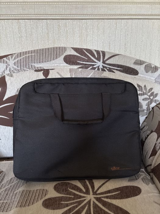 Сумка для i pad или netbook