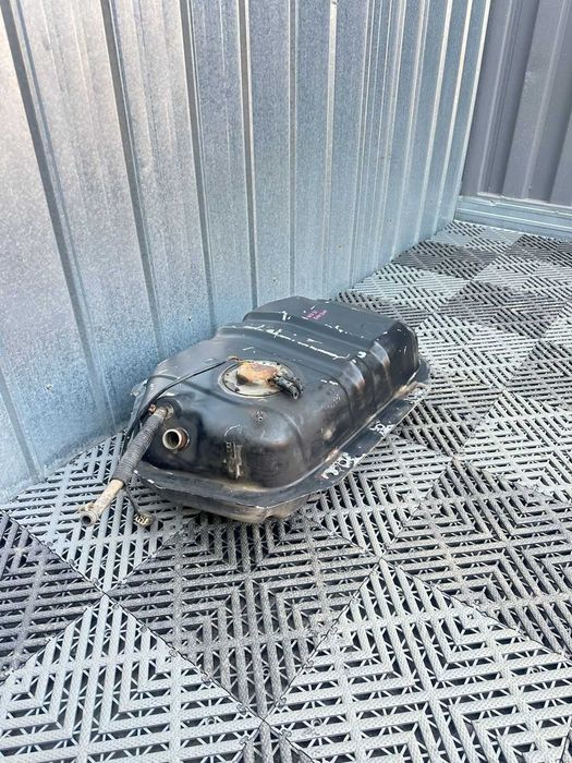 Бензобак бак топливный на Ниссан Террано WD21