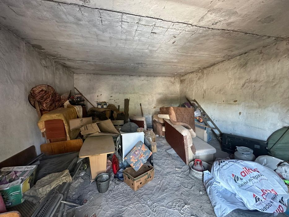 Продам Гараж под две машины.