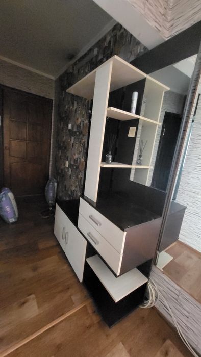 Продам прихожую в Майкудуке