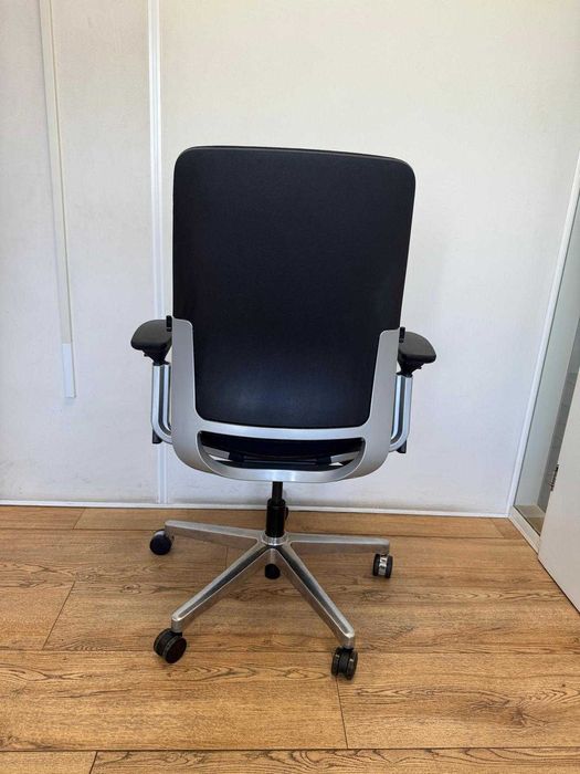 Refurbished Steelcase Amia