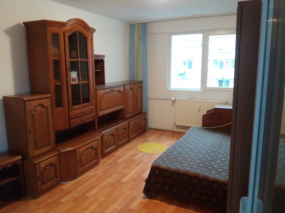 Inchiriez ap 2camere Aleea cetatuia et 9 din 10