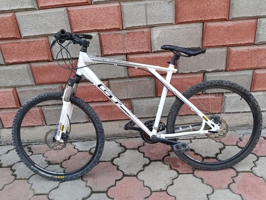 Велосипед gt aggressor 1.0