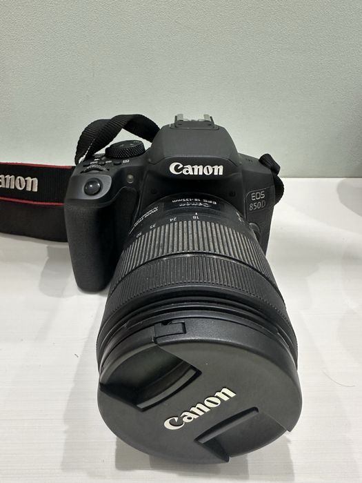 Фотоаппарат Canon 850 D