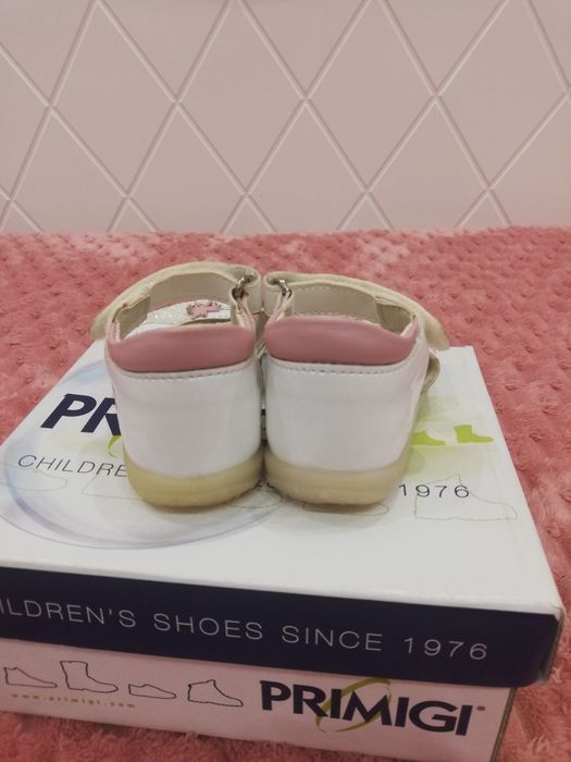 Бебешки сандали Primigi