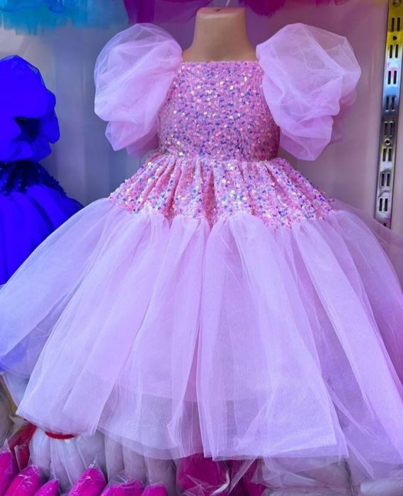 Детский платье на прокат