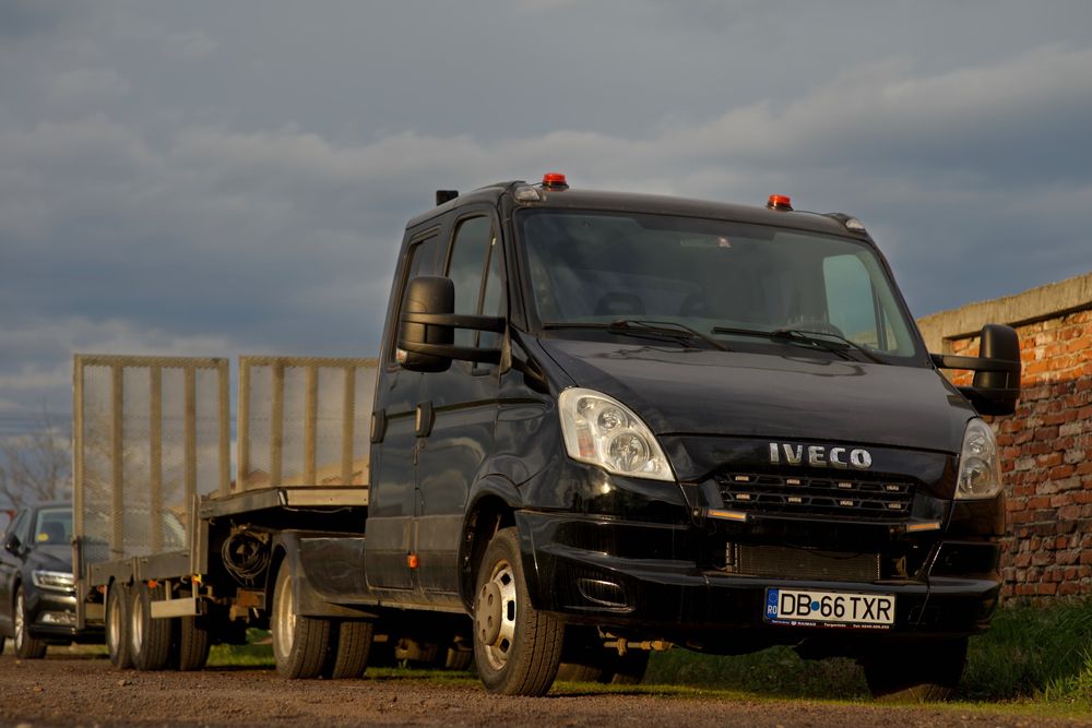 MINITIR Iveco 12T Ansamblu Transport Utilaje