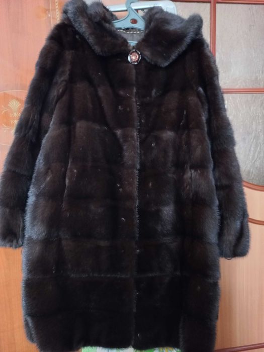 Продам шубу норковую