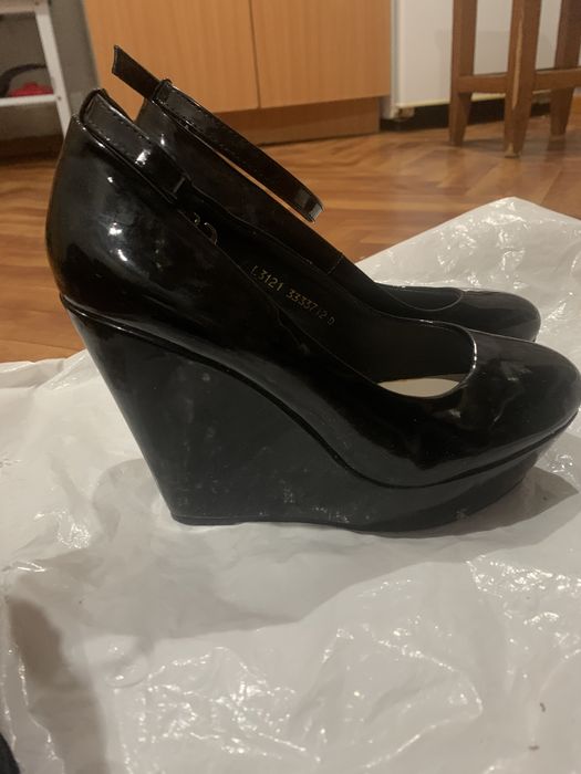 Каблук , туфли, женская обувь