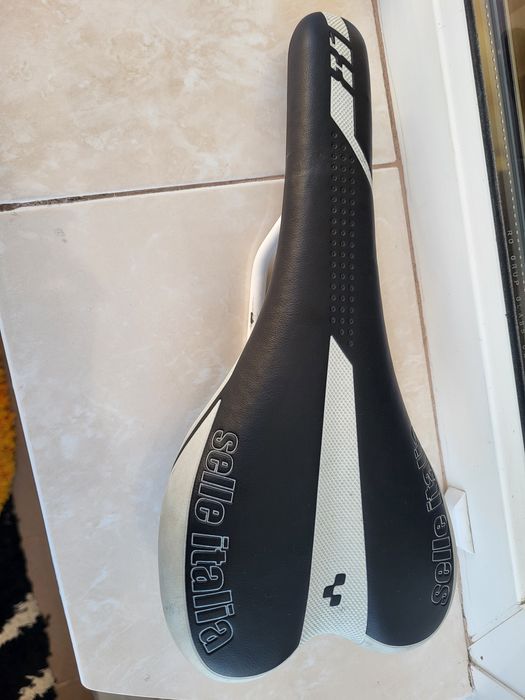 Tija sa cu suspensie ,sea bicicleta selle italia x1 cube