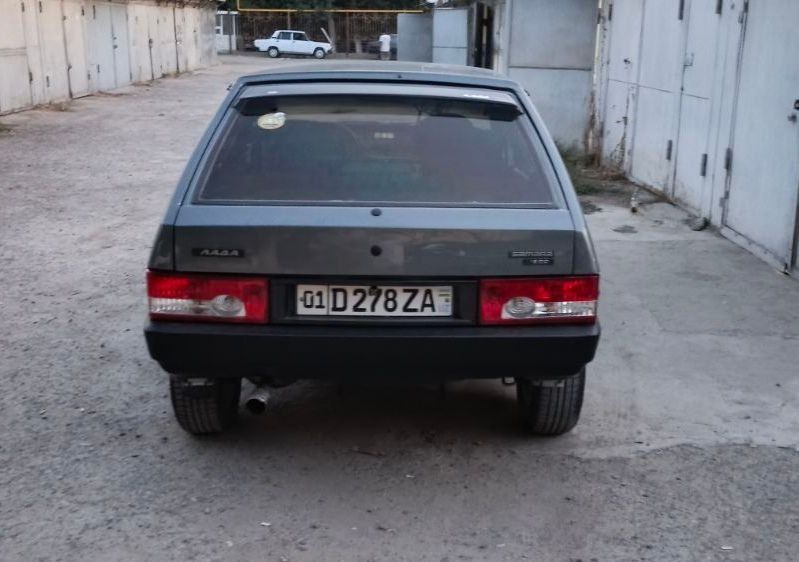 Продам ВАЗ 21093 в хорошем состоянии.