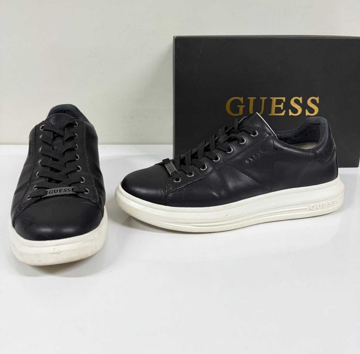 Guess Vibo Естествена кожа