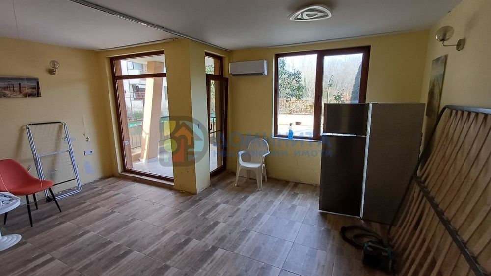 Продава се Едностаен апартамент в Царево - 45 кв.м за 510 €/кв.м - Снимка #5